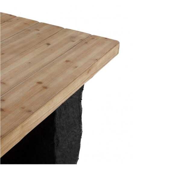 Mesa comedor madera y pizarra.